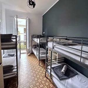 Fabrizzio's Petit Auberge de jeunesse