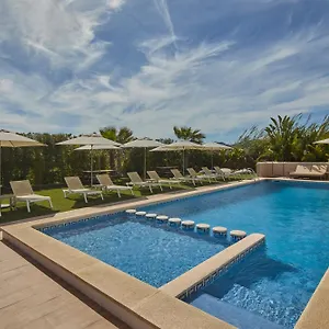 Aparthotel Escondidos Ibiza, Playa d'en Bossa
